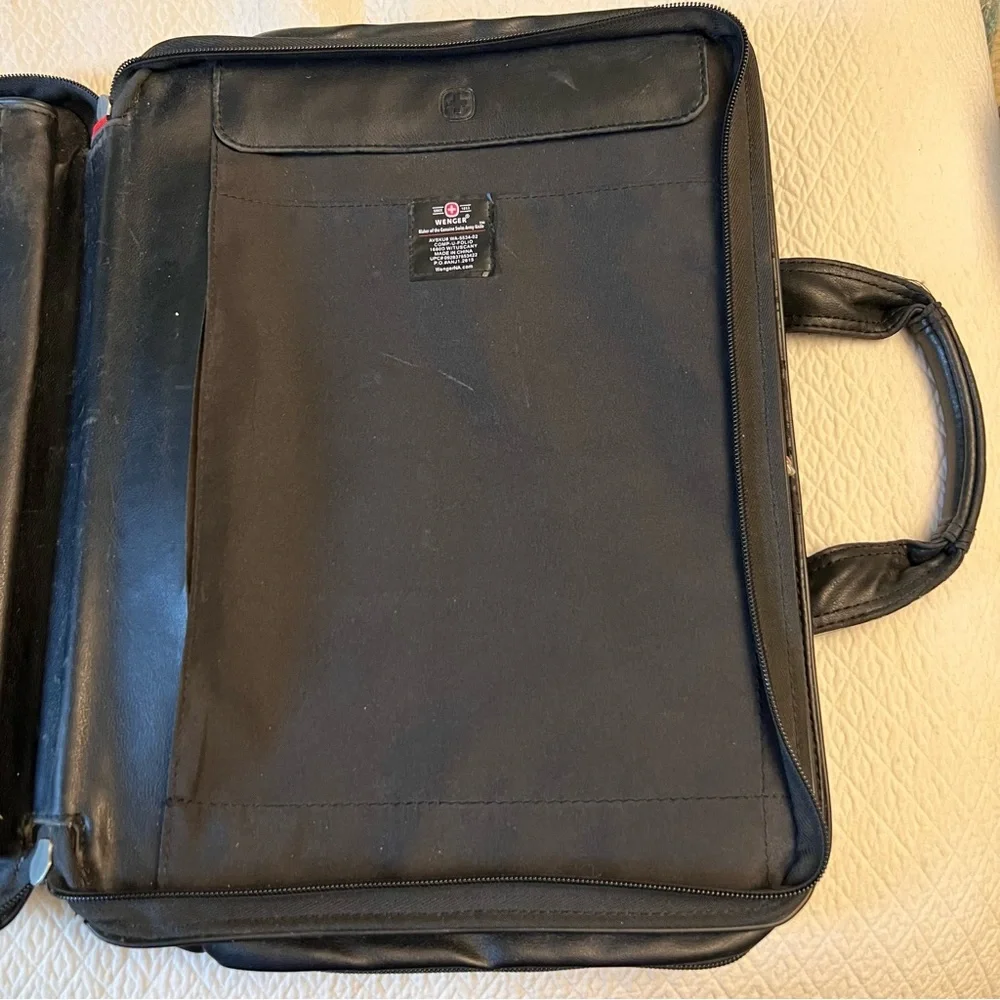WENGER Comp-U-Folio Notebook Laptop Bag